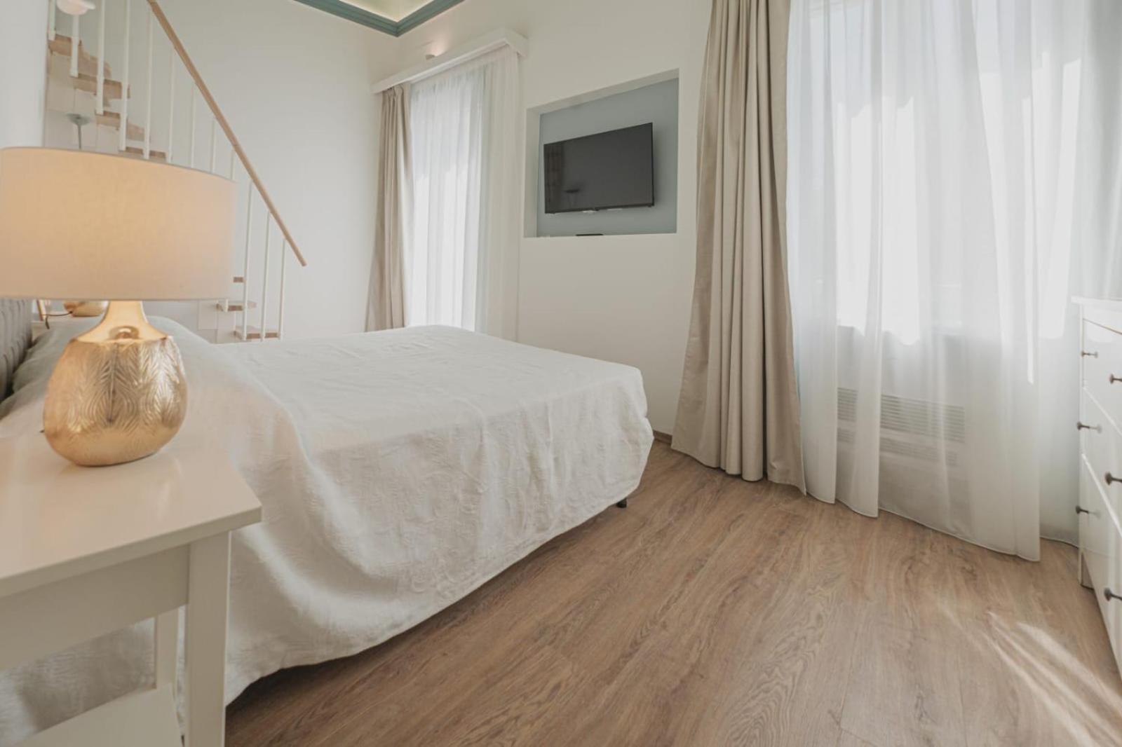 Villa Di Giorgi Apartments Center Cefalu Bagian luar foto